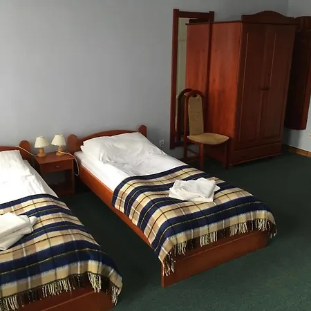 Palac W Witoslawiu Osrodek Apifitoterapii Apiherba Hotel Osieczna