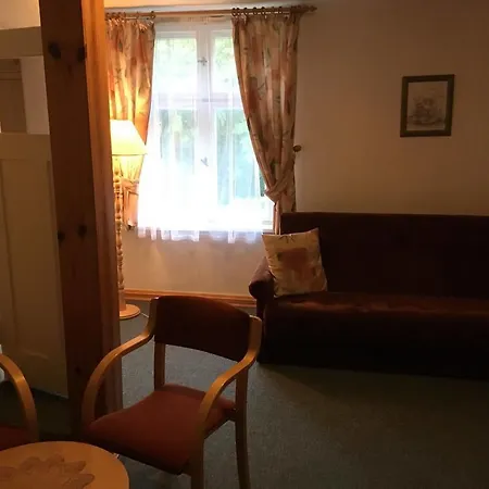 Hotel Palac W Witoslawiu Osrodek Apifitoterapii Apiherba Osieczna